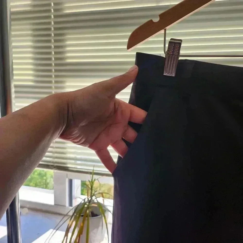 Basic Black‎ slacks - Picture 4 of 7